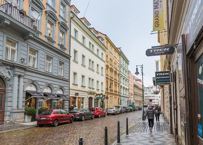 Antiveli Apartment Prag